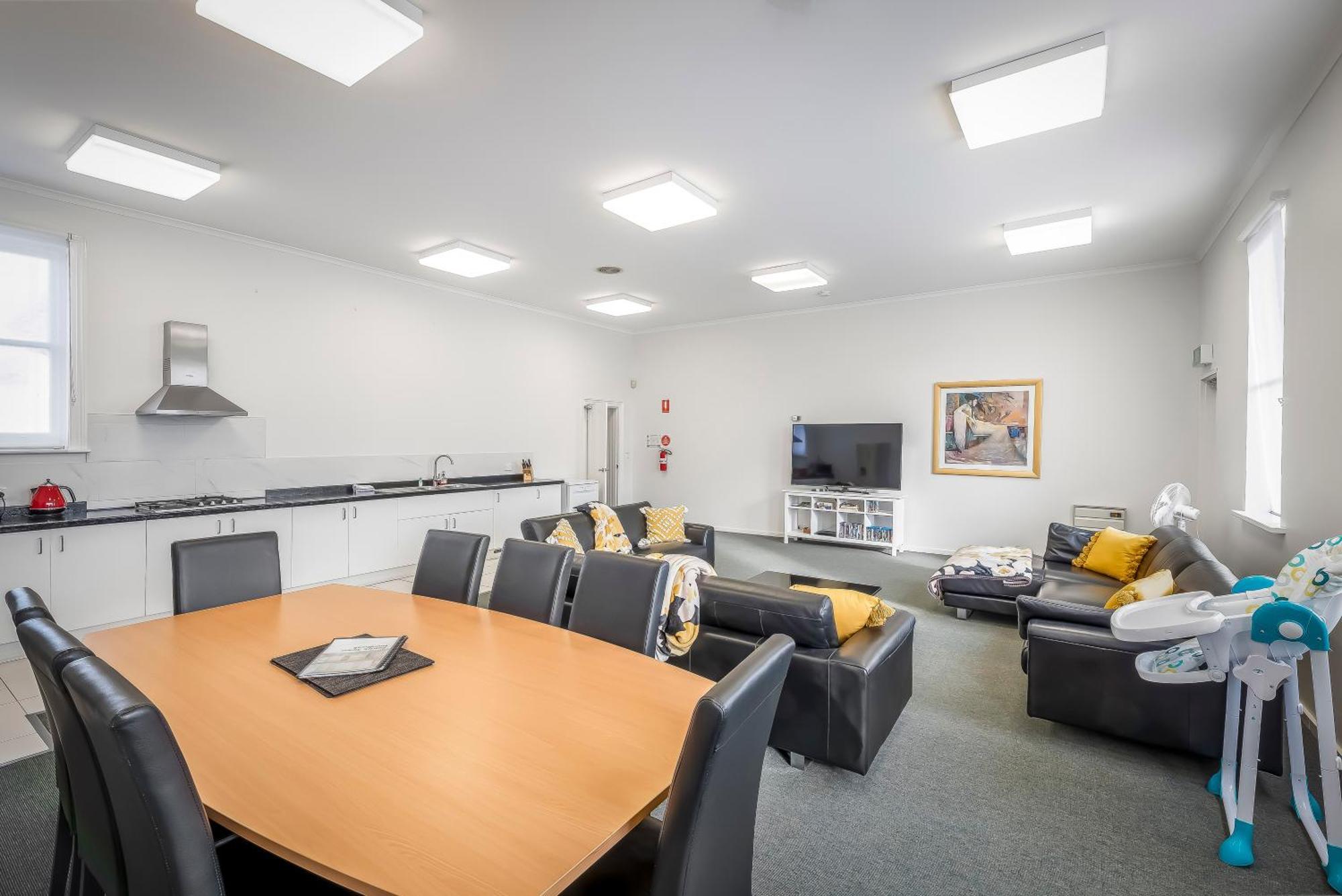 4 Bedroom House - Hobart Cbd - Free Parking - Free Wifi Екстер'єр фото