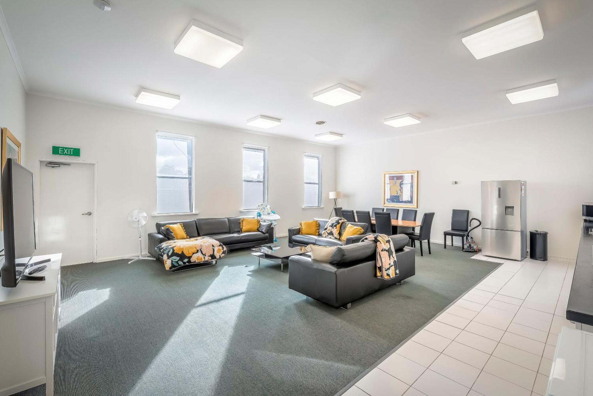 4 Bedroom House - Hobart Cbd - Free Parking - Free Wifi Екстер'єр фото